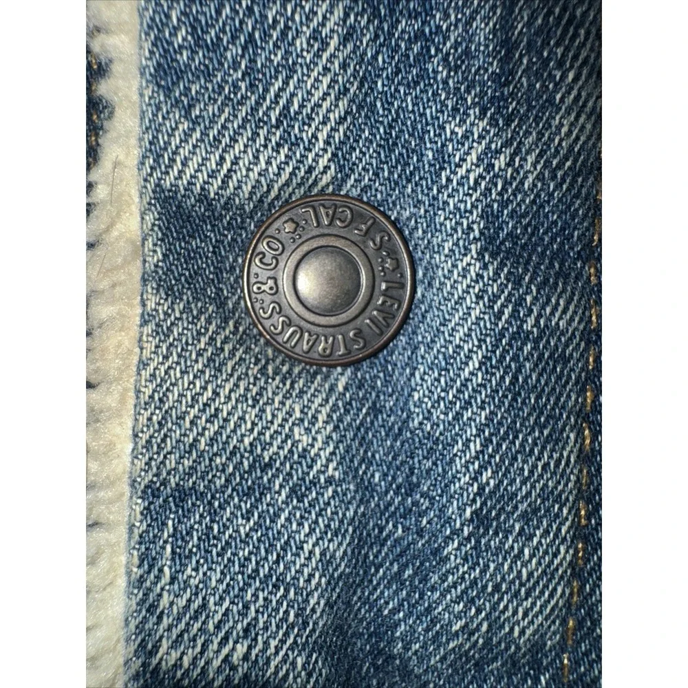 Levi's Sherpa Trucker Denim Jacket Men's Medium M Blue Jean Fleece Lined Coat